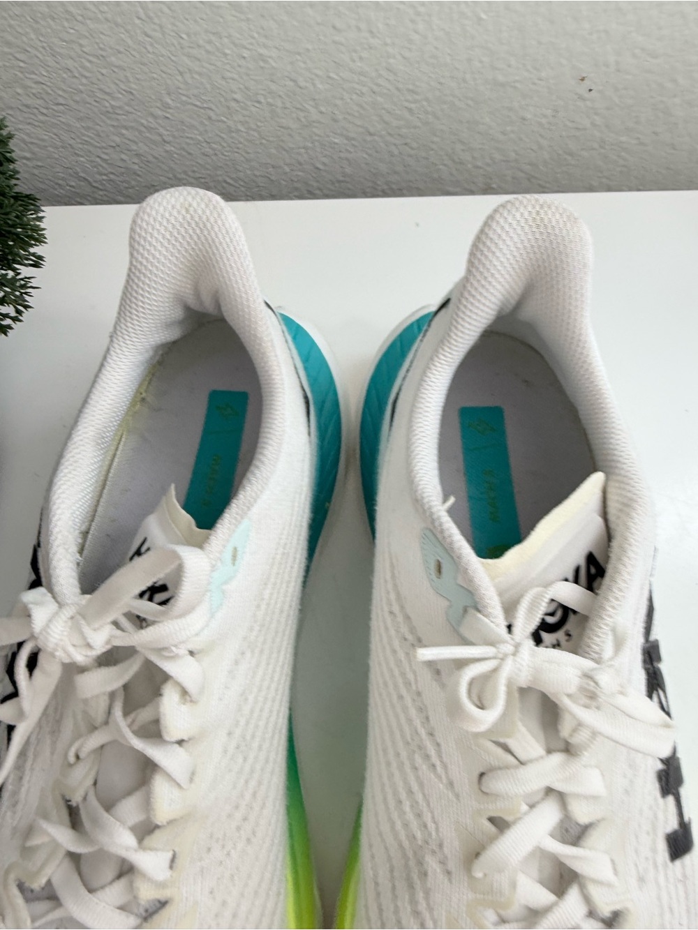 Hoka Mach 5 women size 10.5 White Running Shoes with Teal and Lime Gradient - Picture 4 of 10